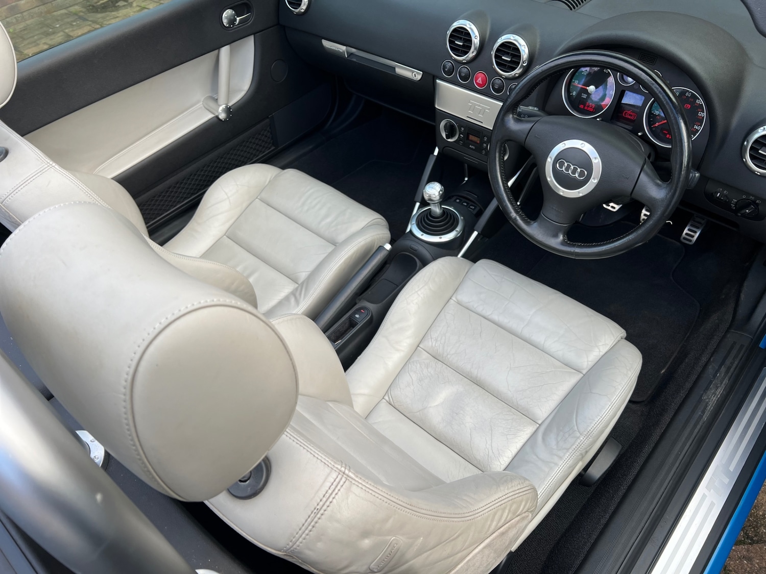 Used Audi TT 2002 for sale - 76655823: Photo 18