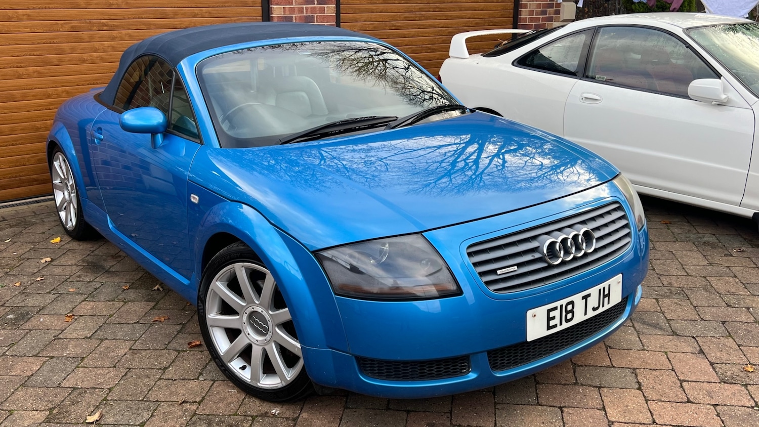 Used Audi TT 2002 for sale - 76655823: Photo 33