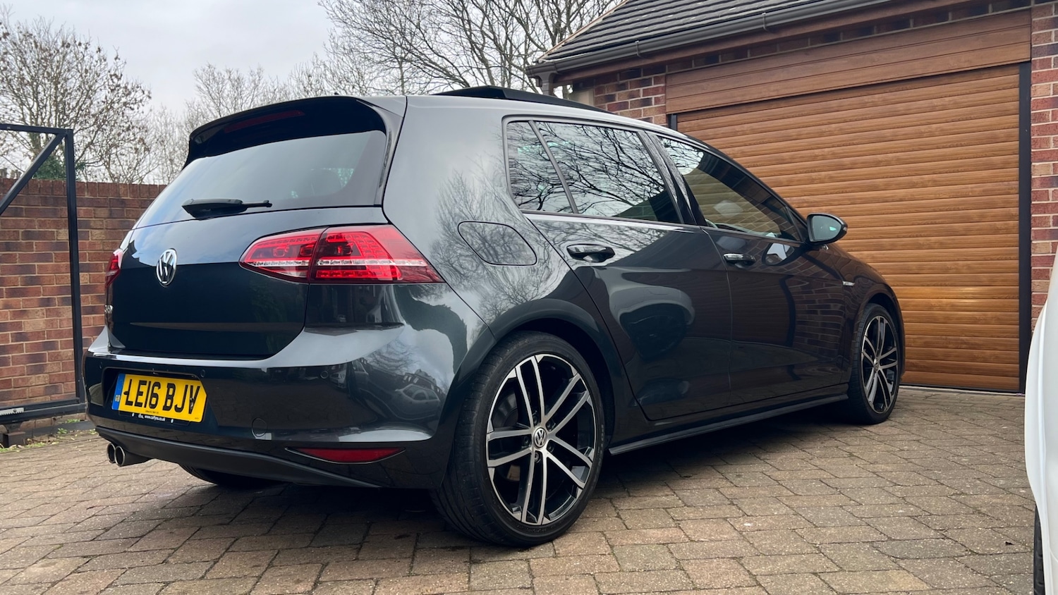 Used Volkswagen Golf 2016 for sale - 77802997: Photo 11