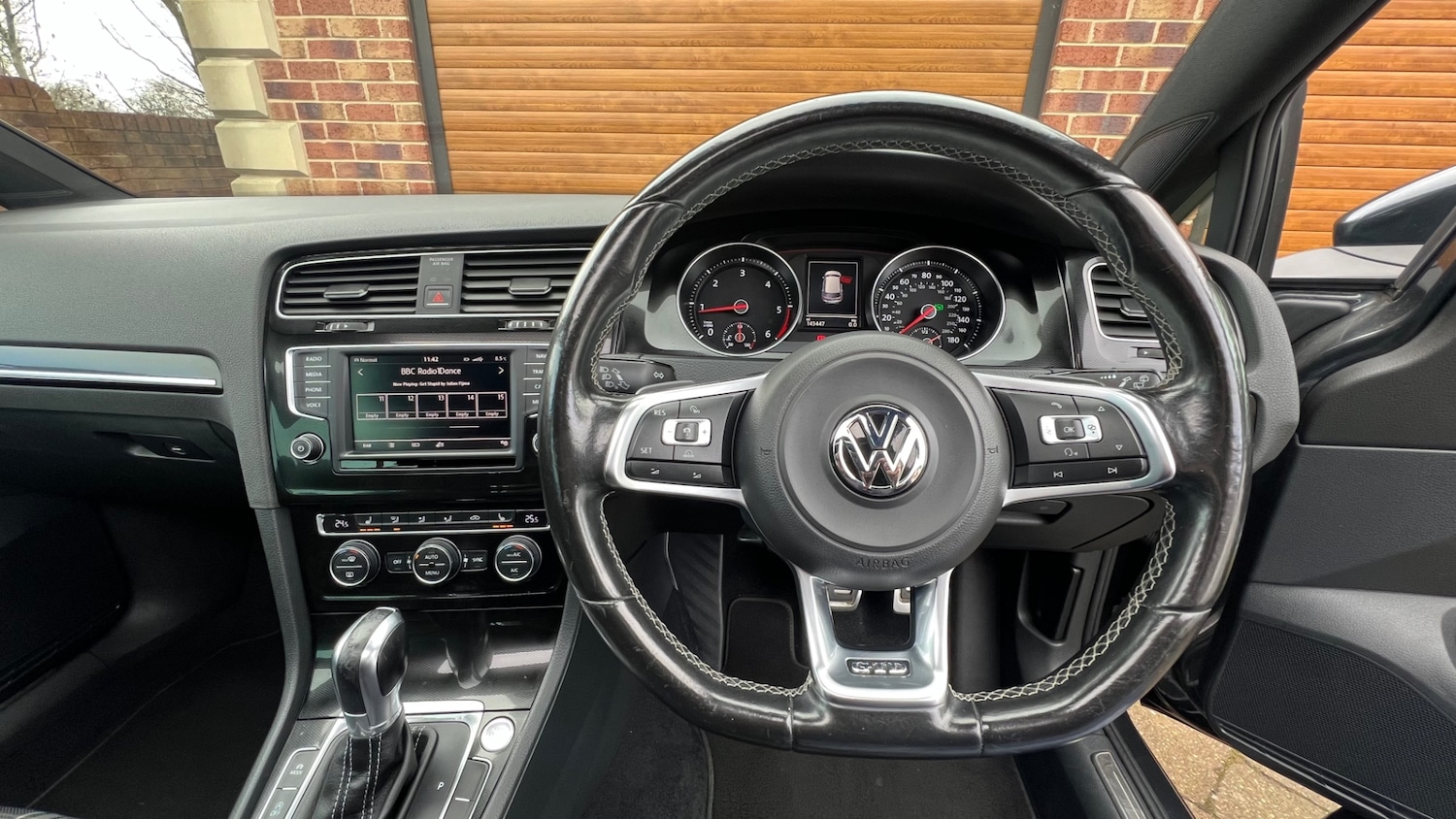Used Volkswagen Golf 2016 for sale - 77802997: Photo 20