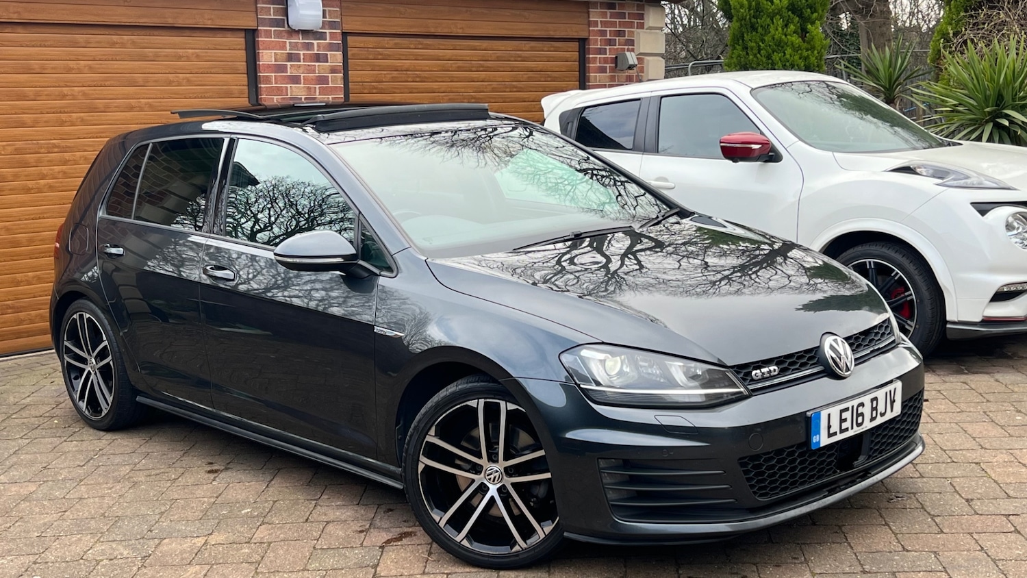 Used Volkswagen Golf 2016 for sale - 77802997: Photo 3