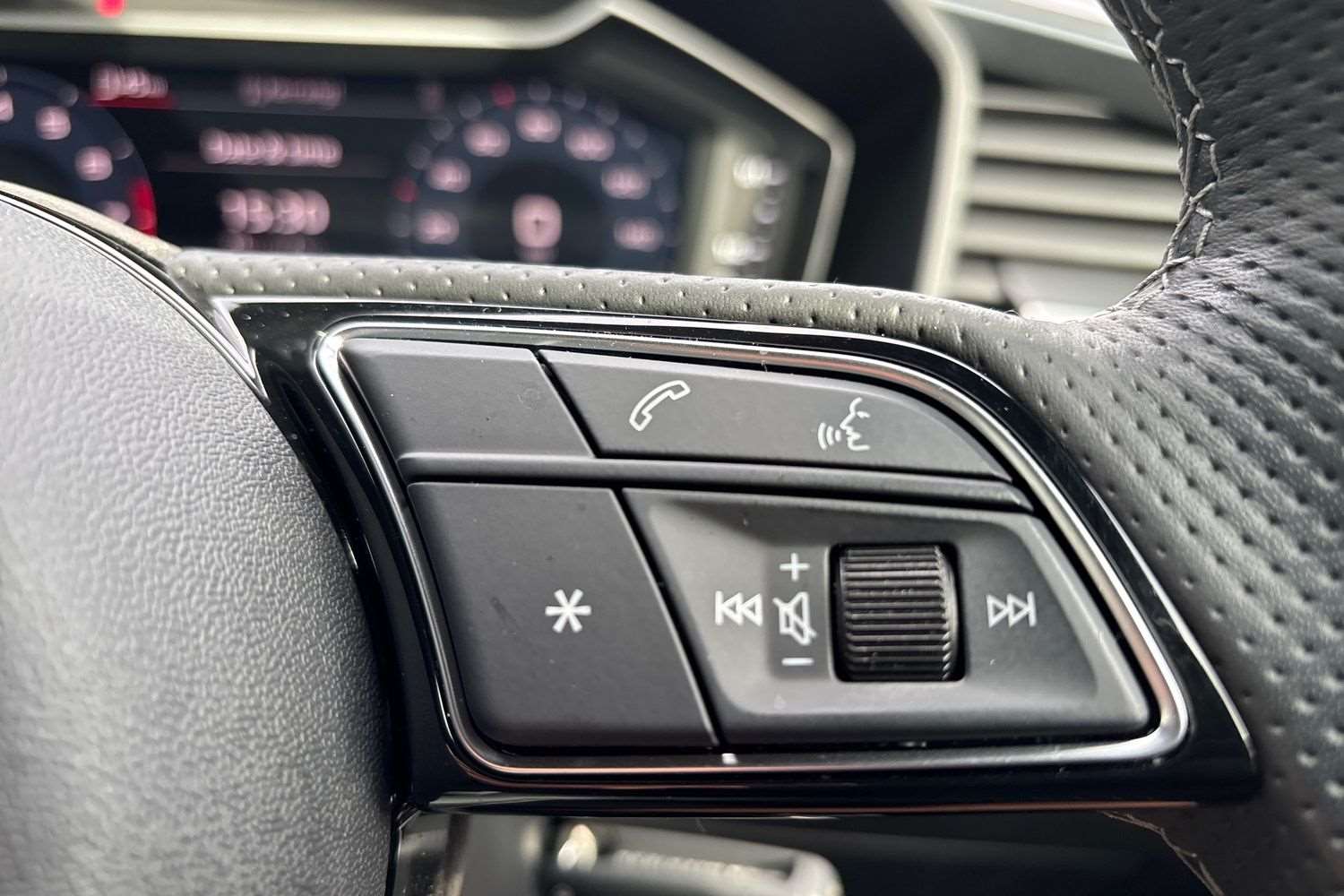 Used Audi A1 2023 for sale - 76230325: Photo 17