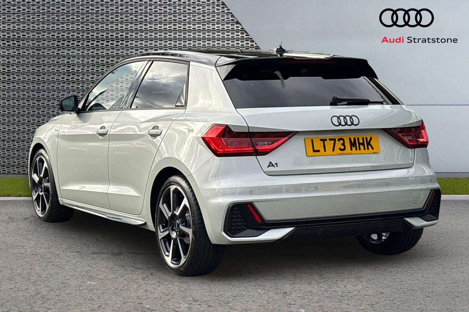 Used Audi A1 2023 for sale - 76230325: Photo 3