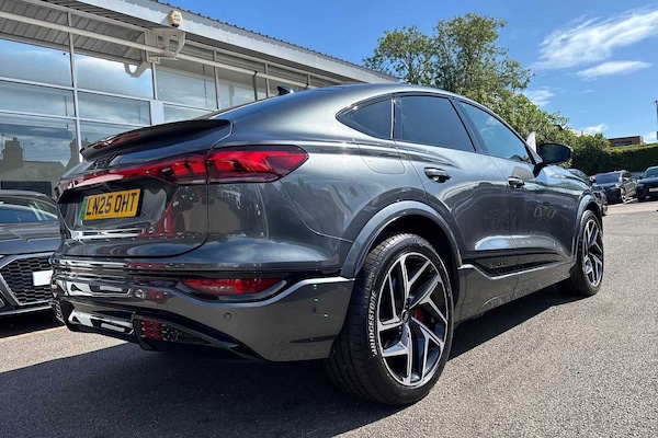 Used Audi Q6 e-tron 2025 for sale - 75202234: Photo 24