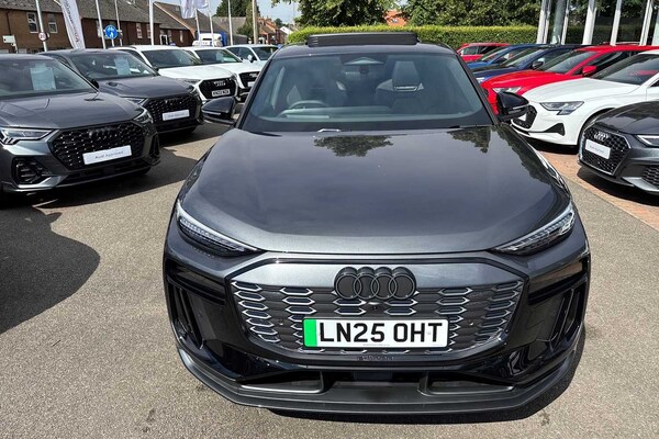 Used Audi Q6 e-tron 2025 for sale - 75202234: Photo 35
