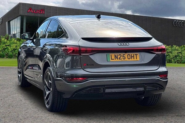 Used Audi Q6 e-tron 2025 for sale - 75202234: Photo 3