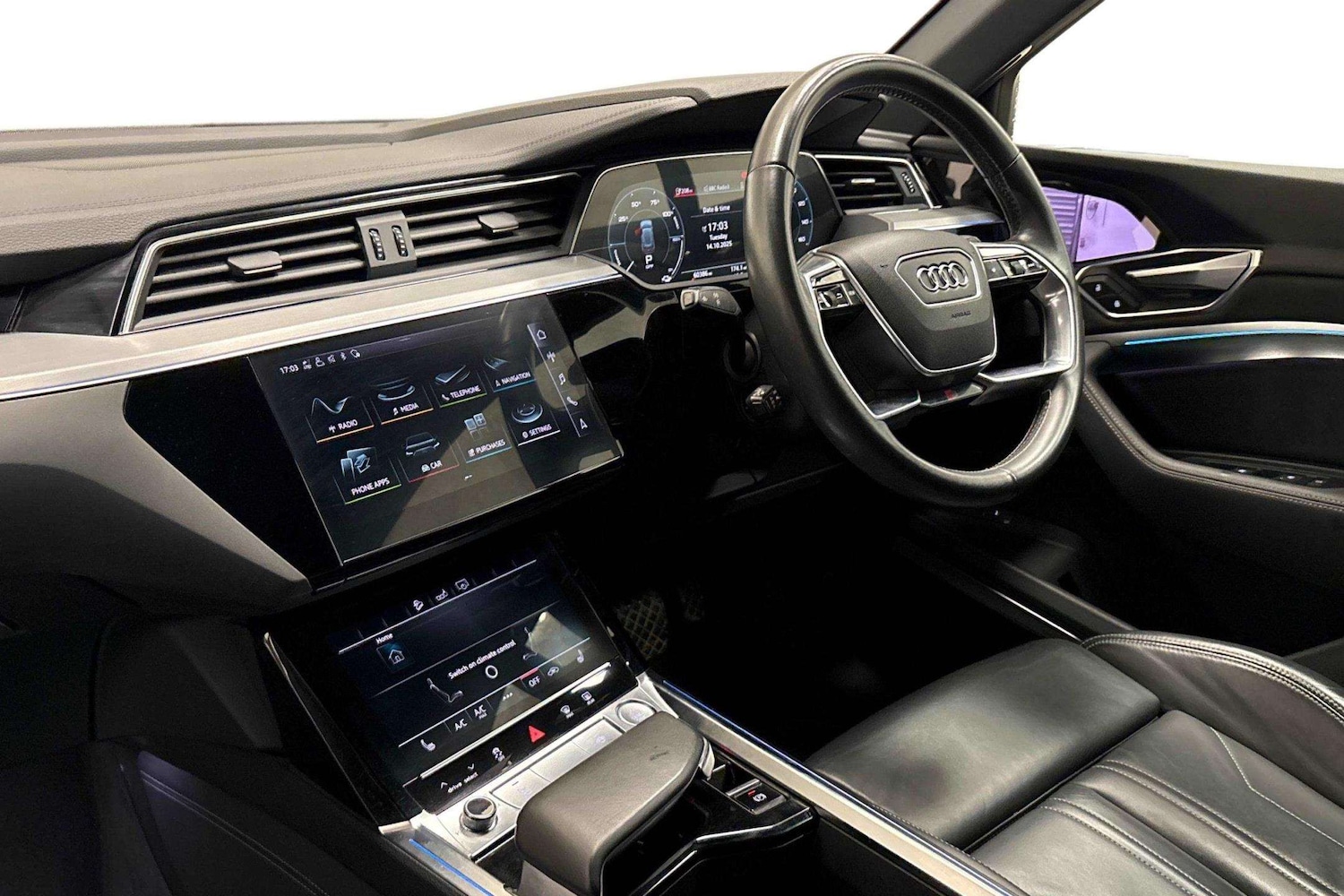 Used Audi e-tron 2020 for sale - 77000329: Photo 5