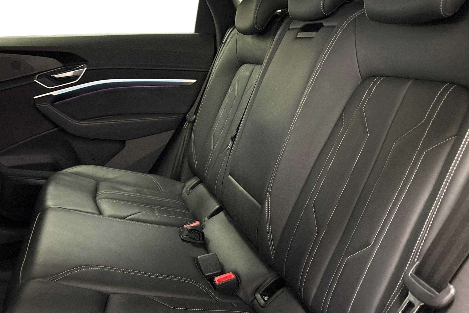 Used Audi e-tron 2020 for sale - 77000329: Photo 7