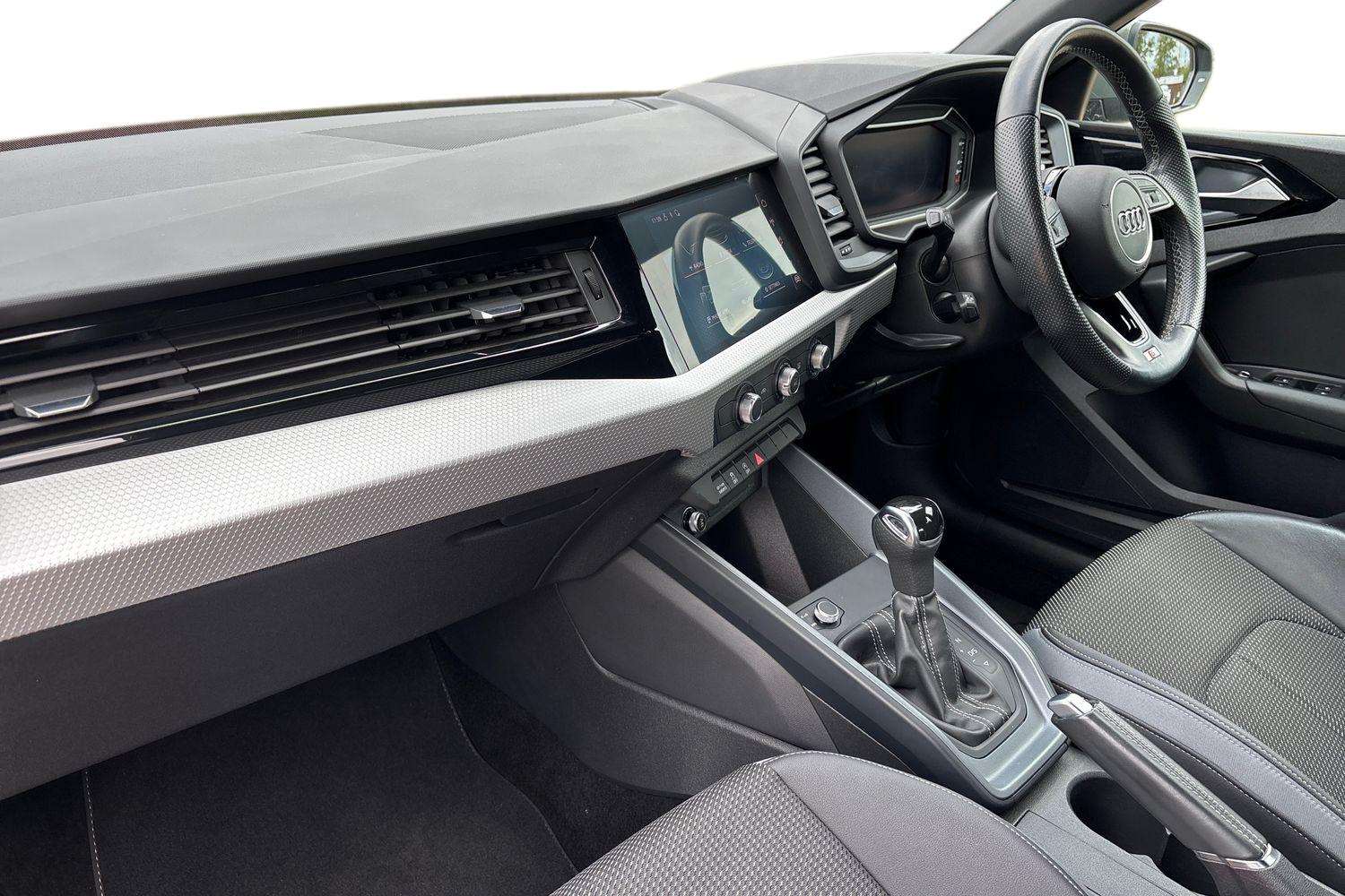 Used Audi A1 2021 for sale - 76087929: Photo 2