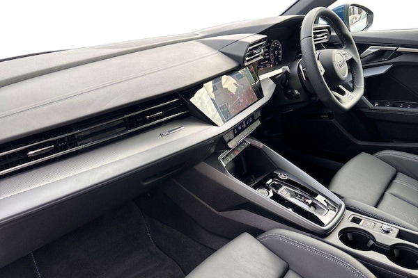 Used Audi A3 2025 for sale - 76298374: Photo 2