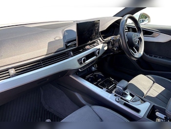 Used Audi A4 2022 for sale - 79161059: Photo