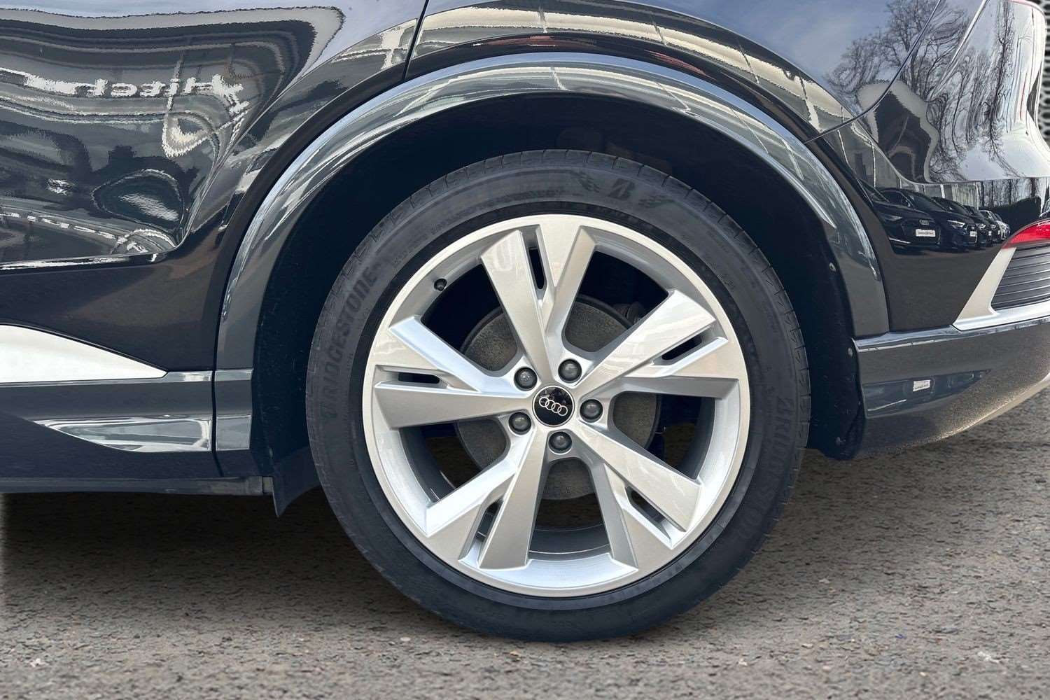 Used Audi Q4 e-tron 2023 for sale - 77914065: Photo 10