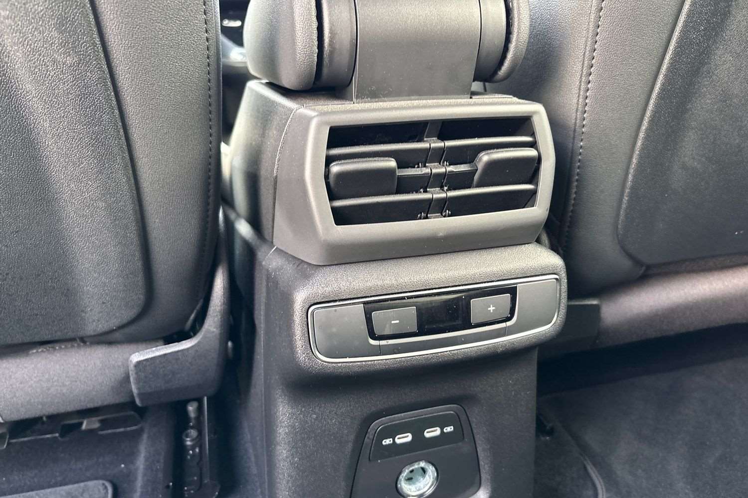 Used Audi Q4 e-tron 2023 for sale - 77914065: Photo 23