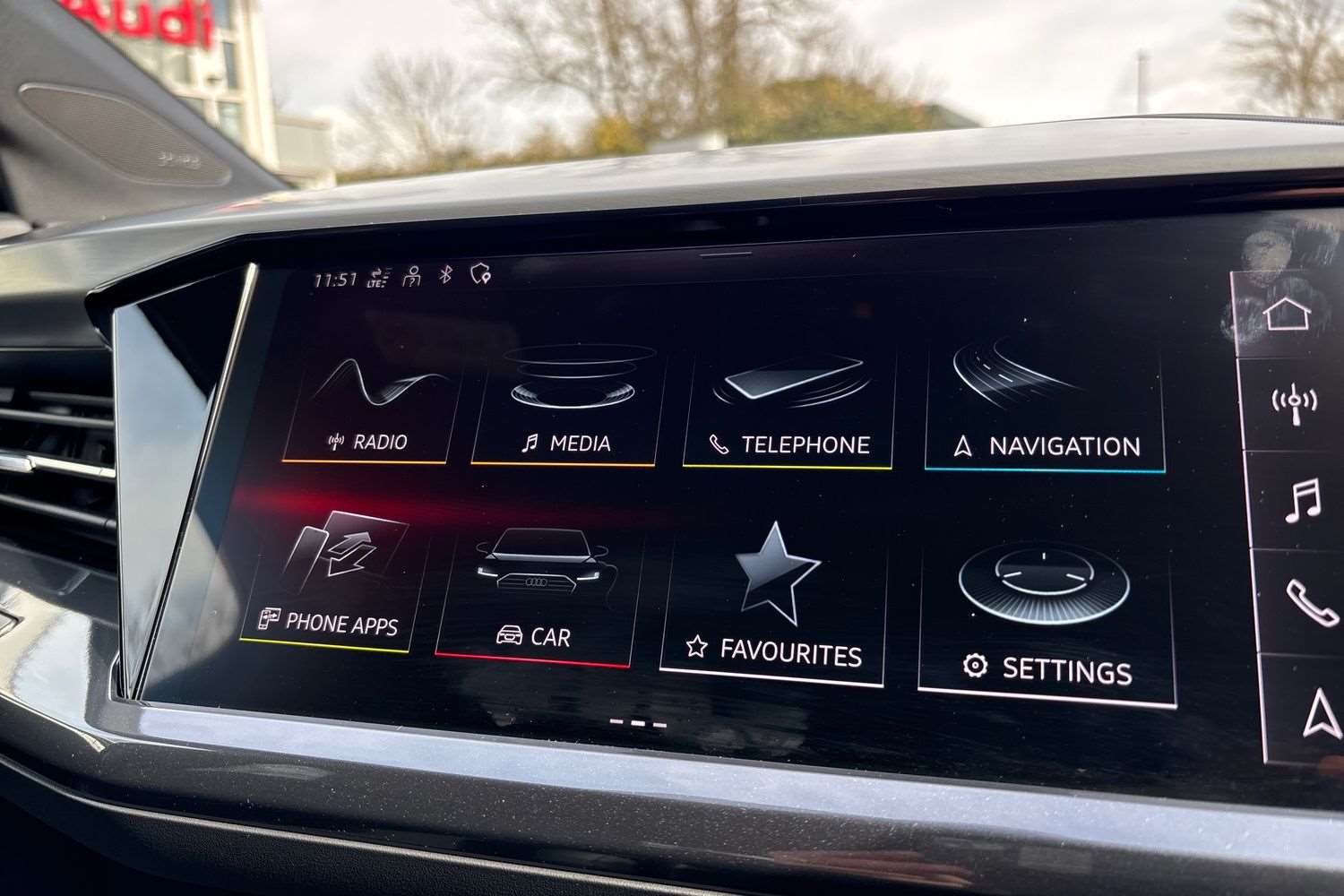 Used Audi Q4 e-tron 2023 for sale - 77914065: Photo 27