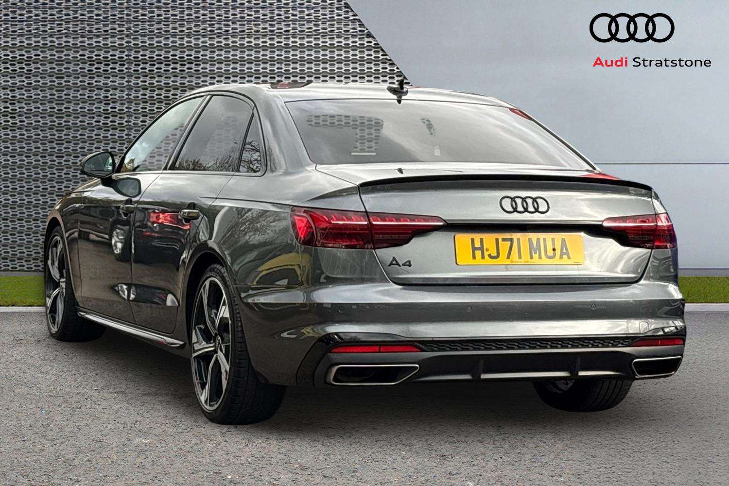 Used Audi A4 2021 for sale - 76459983: Photo 3