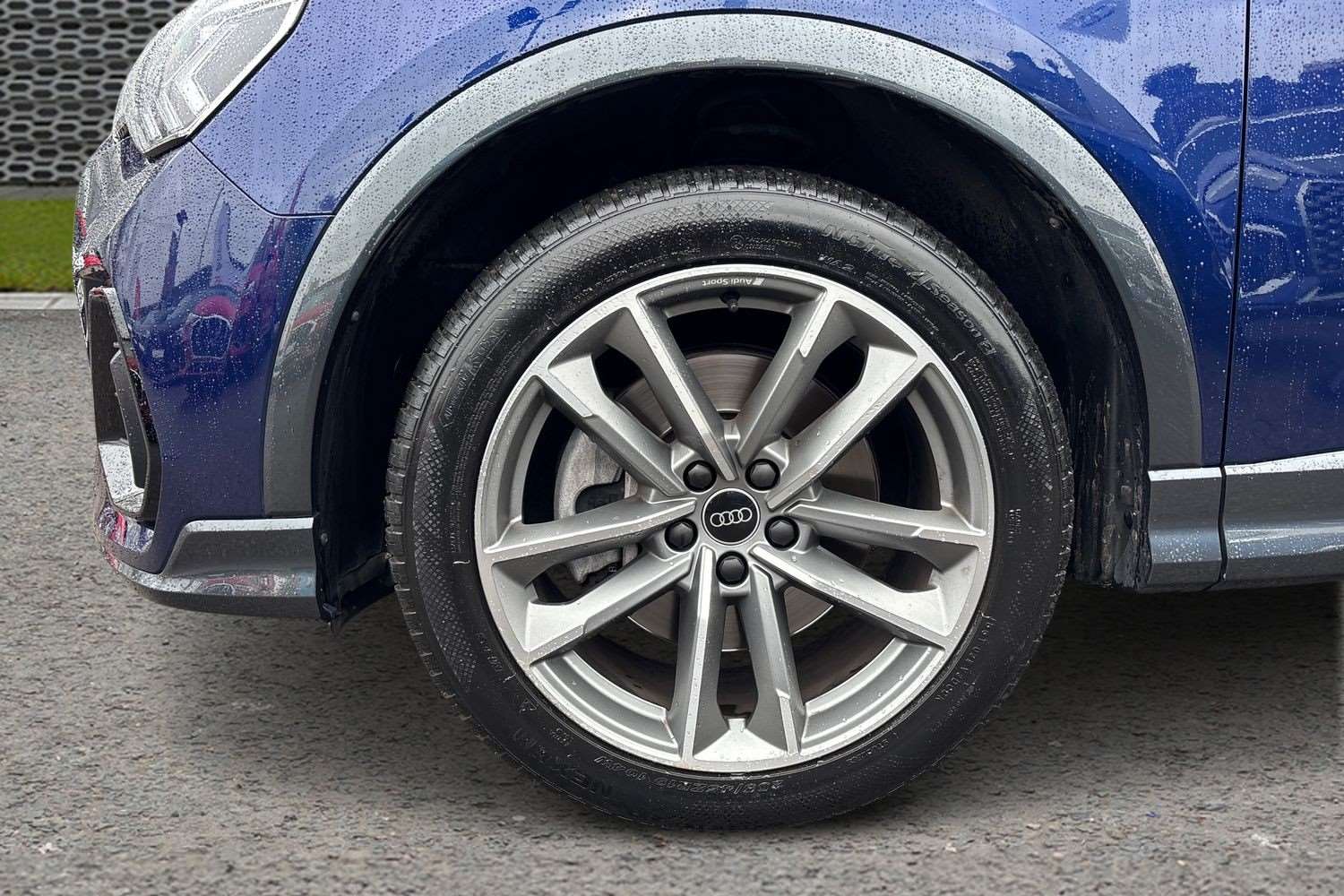 Used Audi Q3 2023 for sale - 76967785: Photo 11