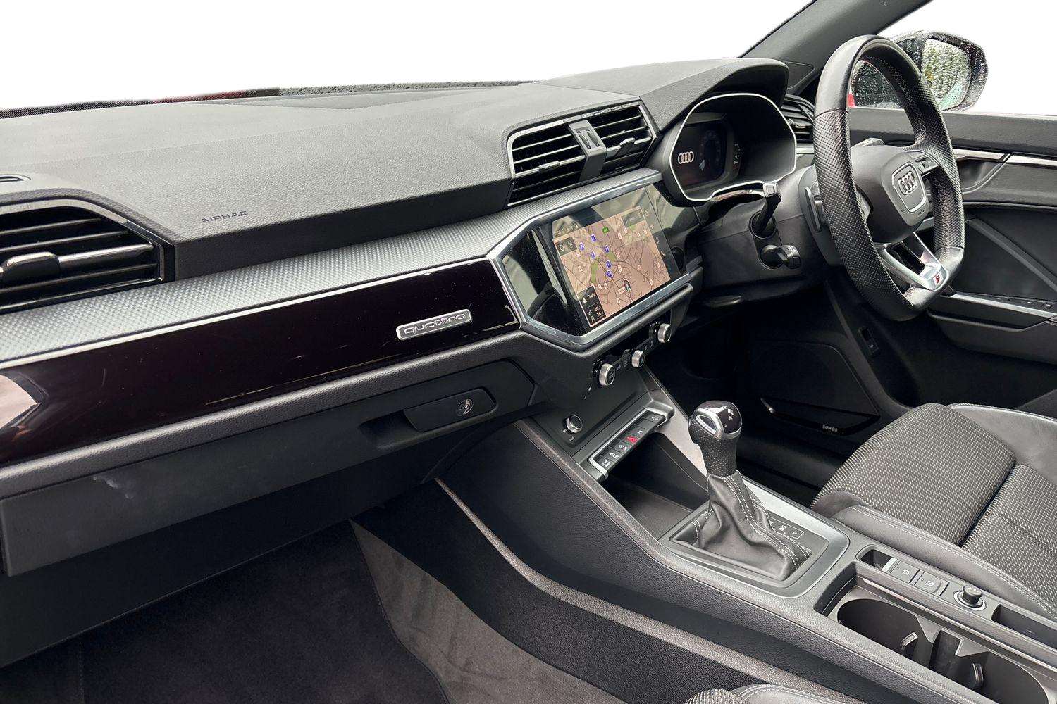 Used Audi Q3 2023 for sale - 76967785: Photo 2