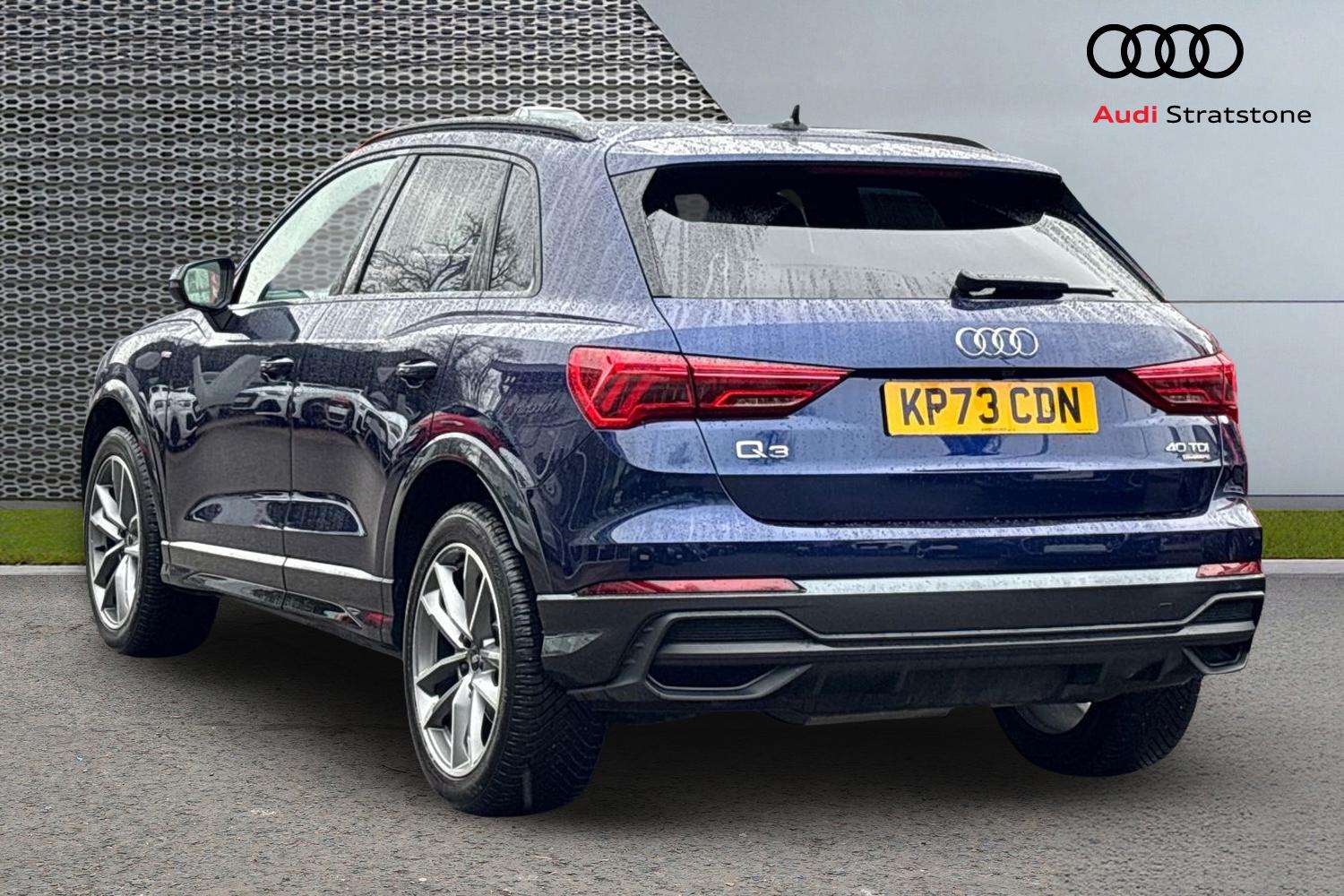 Used Audi Q3 2023 for sale - 76967785: Photo 3