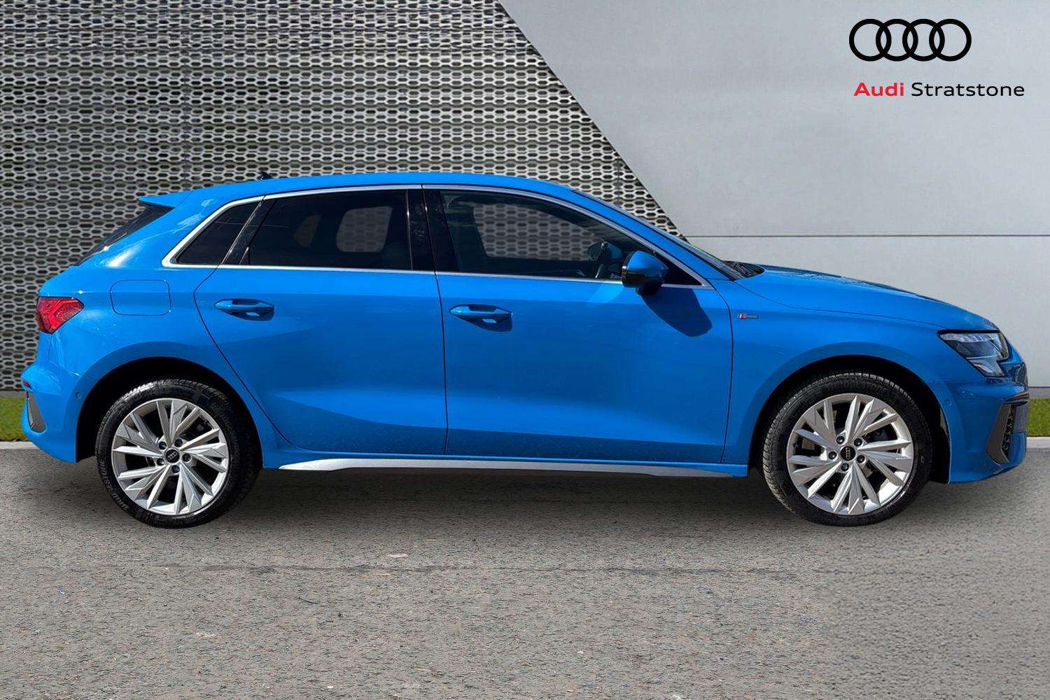 Used Audi A3 2023 for sale - 78037845: Photo 4