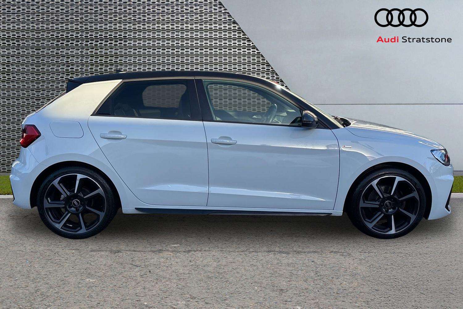 Used Audi A1 2021 for sale - 76789376: Photo 4