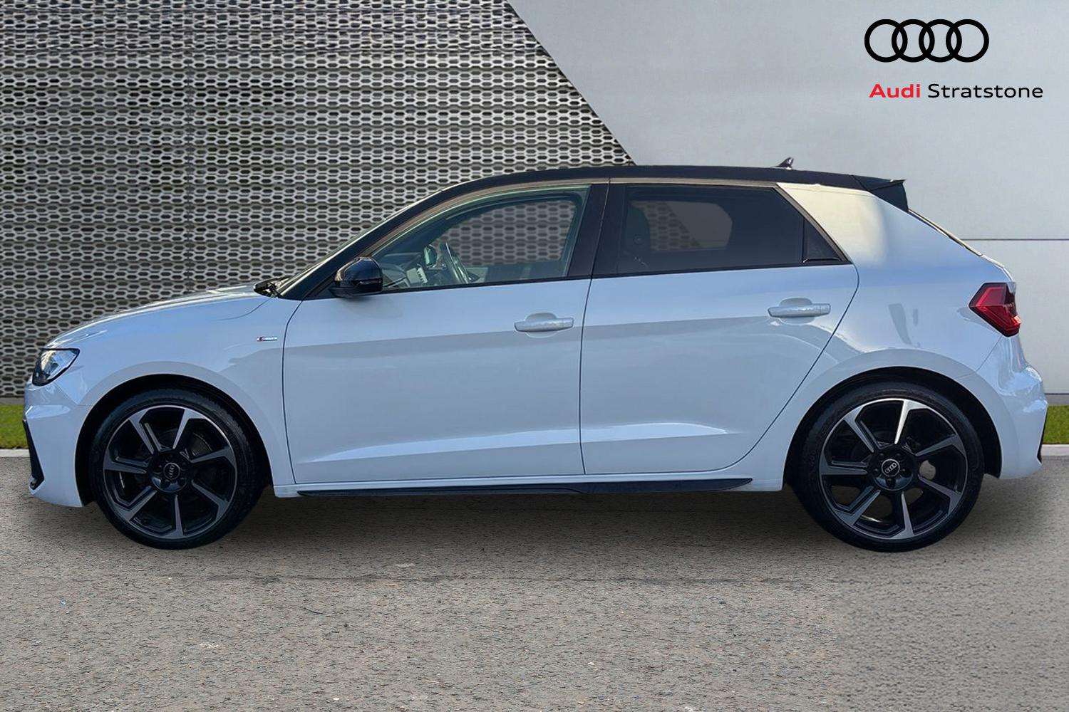 Used Audi A1 2021 for sale - 76789376: Photo 8