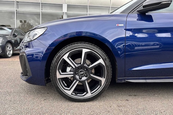 Used Audi A1 2025 for sale - 74716947: Photo 5