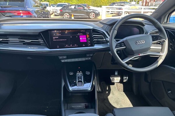Used Audi Q4 e-tron 2025 for sale - 75234820: Photo 12