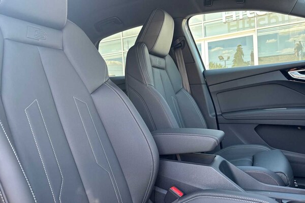 Used Audi Q4 e-tron 2025 for sale - 75234820: Photo 20