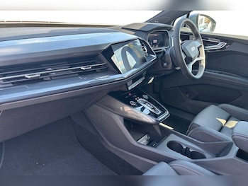 Used Audi Q4 e-tron 2025 for sale - 75234820: Photo