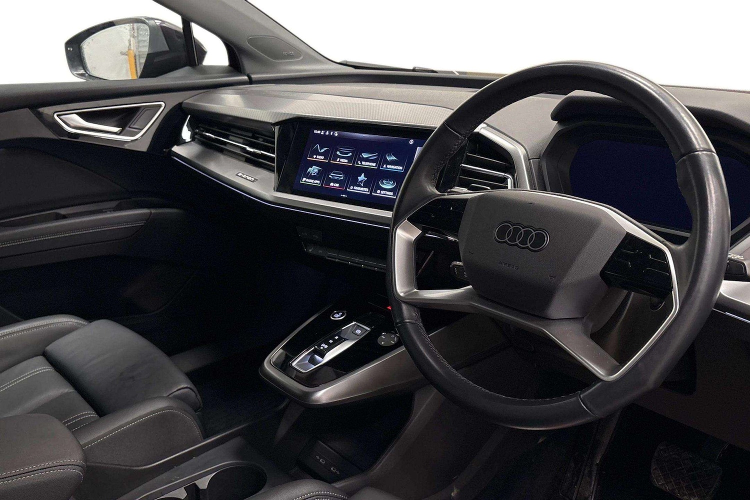 Used Audi Q4 e-tron 2021 for sale - 77480606: Photo 4