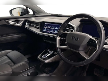Used Audi Q4 e-tron 2021 for sale - 77480606: Photo