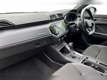 Used Audi Q3 2020 for sale - 75435112: Photo