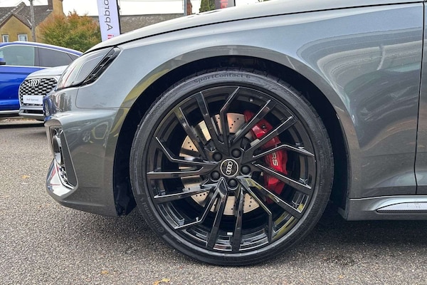 Used Audi RS4 2024 for sale - 76262440: Photo 11