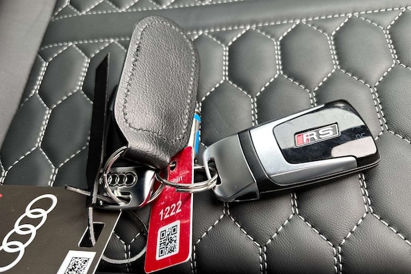 Used Audi RS4 2024 for sale - 76262440: Photo 25