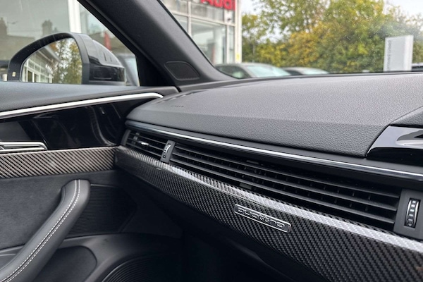 Used Audi RS4 2024 for sale - 76262440: Photo 32