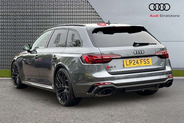 Used Audi RS4 2024 for sale - 76262440: Photo 3