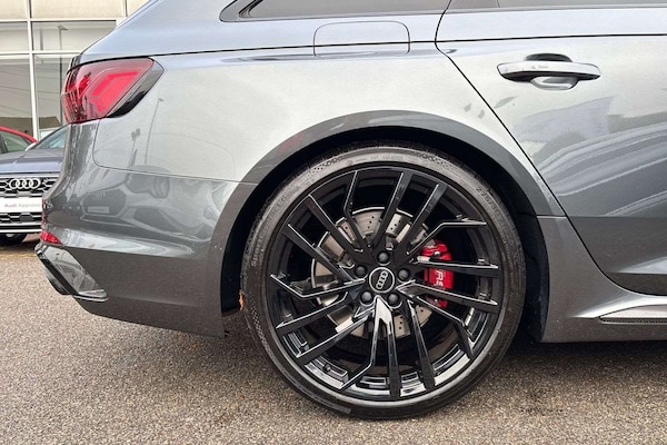 Used Audi RS4 2024 for sale - 76262440: Photo 9
