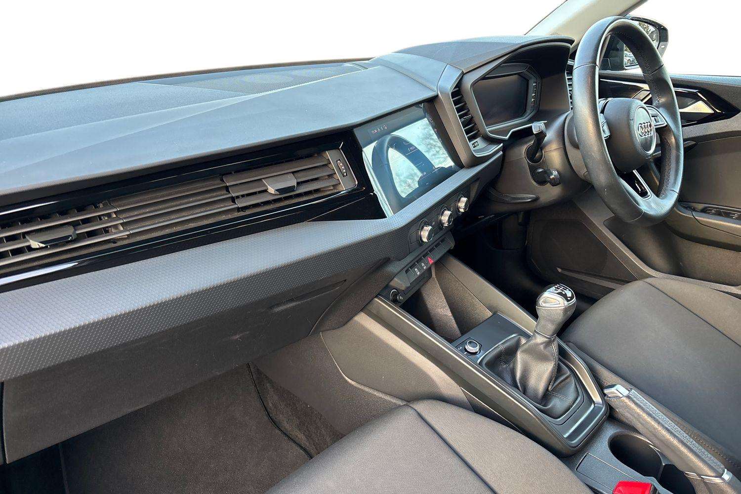 Used Audi A1 2021 for sale - 76475780: Photo 2