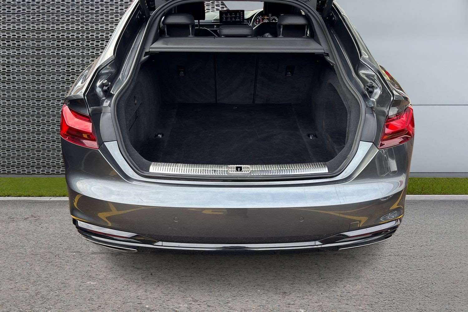 Used Audi A5 2023 for sale - 76889719: Photo 13