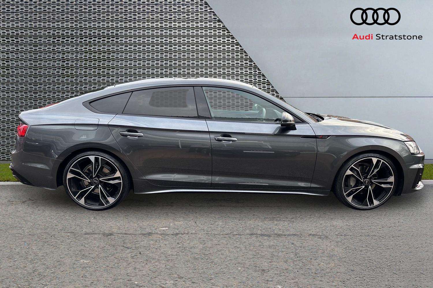 Used Audi A5 2023 for sale - 76889719: Photo 4