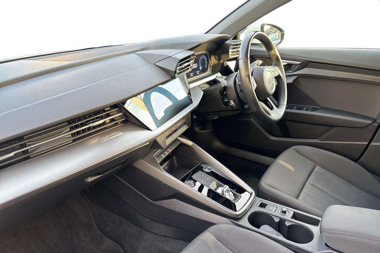 Used Audi A3 for sale - 77219547: Photo 2