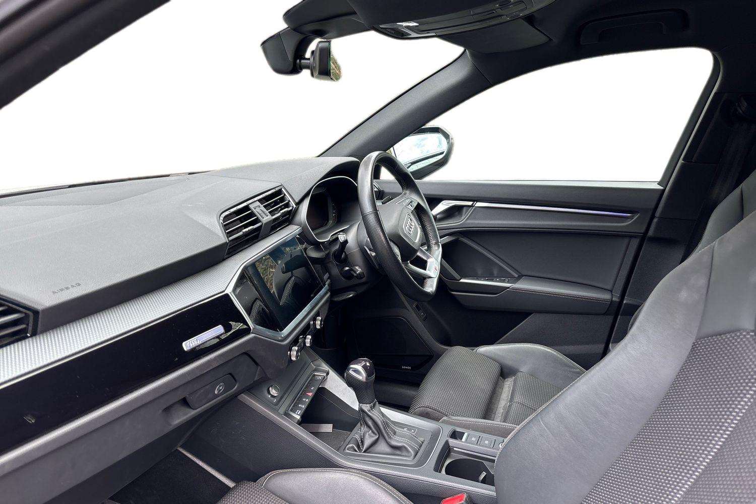 Used Audi Q3 2022 for sale - 77649089: Photo 2