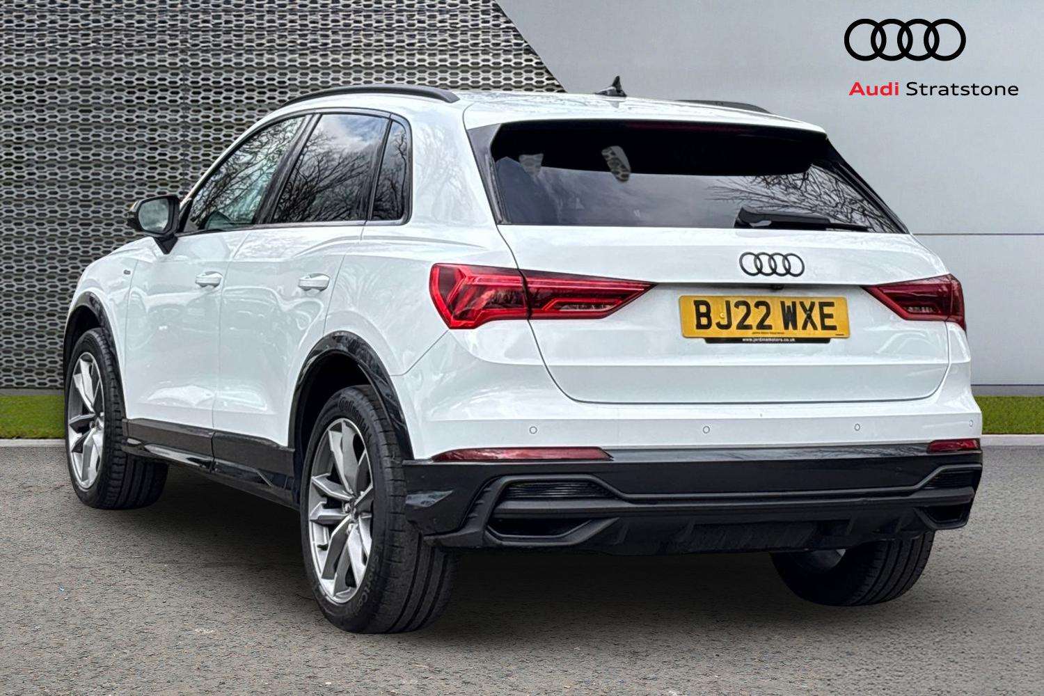 Used Audi Q3 2022 for sale - 77649089: Photo 3