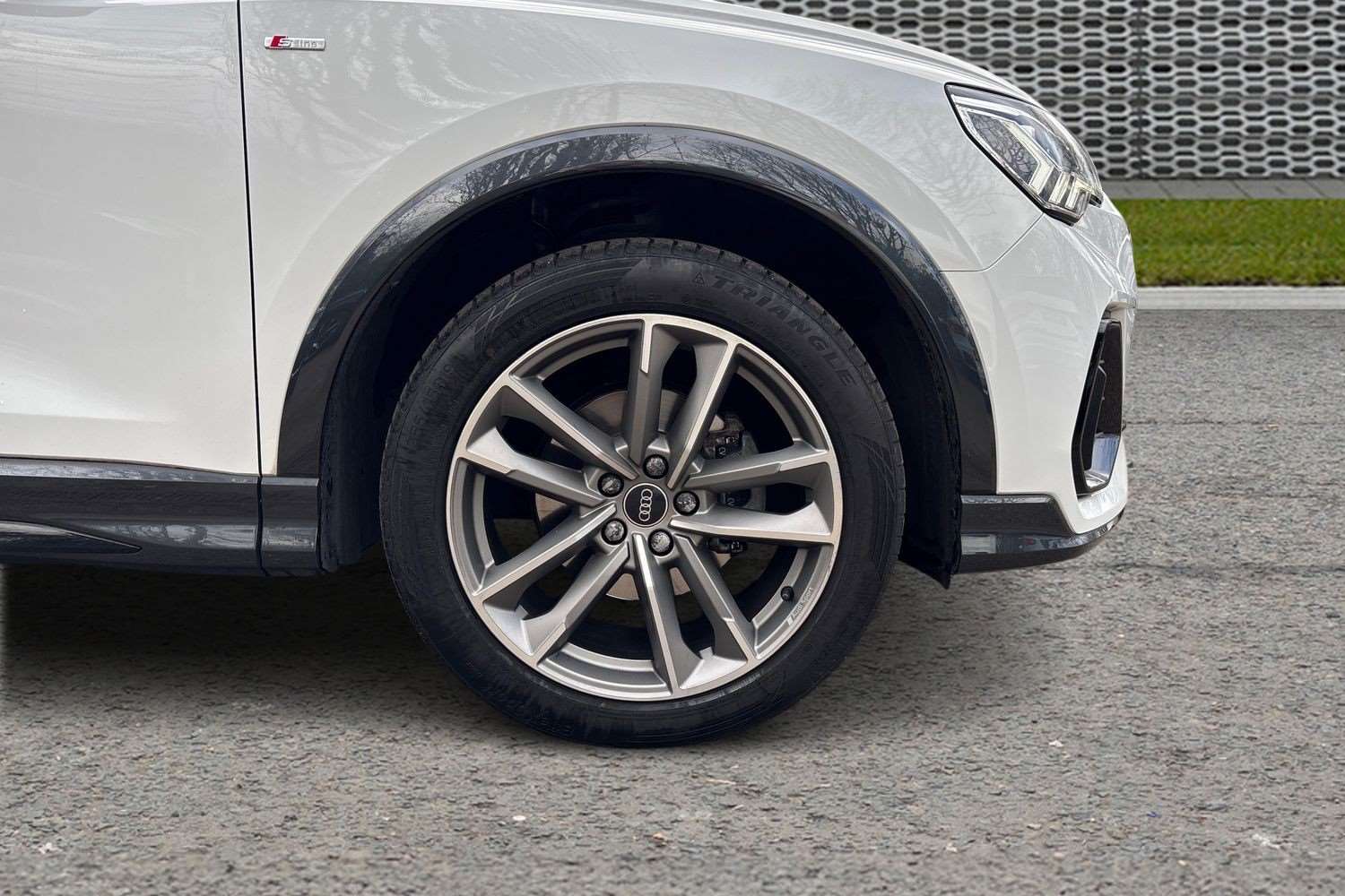 Used Audi Q3 2022 for sale - 77649089: Photo 9