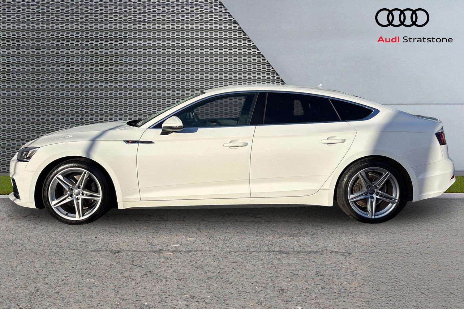 Used Audi A5 2018 for sale - 76732229: Photo 8