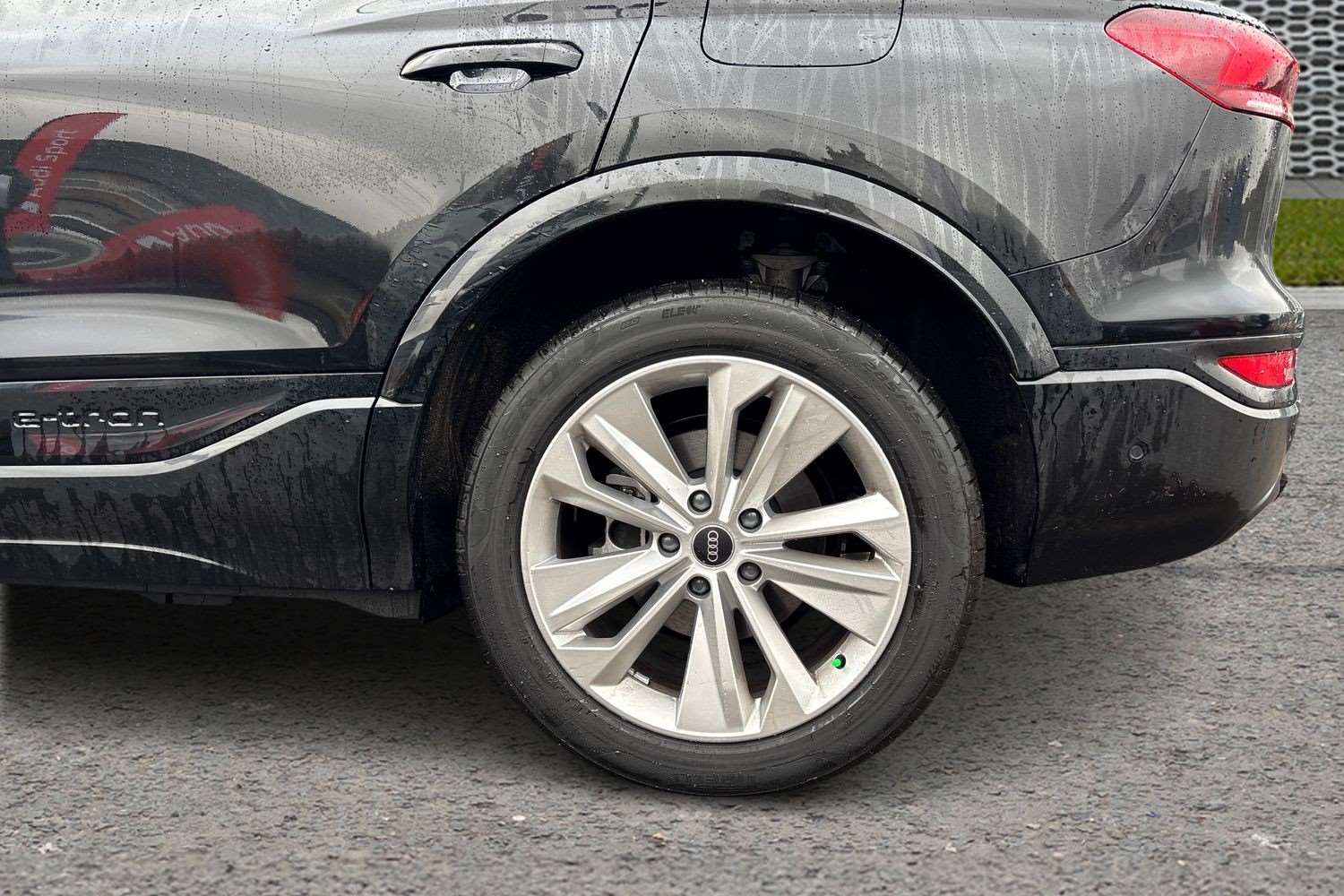 Used Audi Q6 e-tron 2025 for sale - 76692158: Photo 10