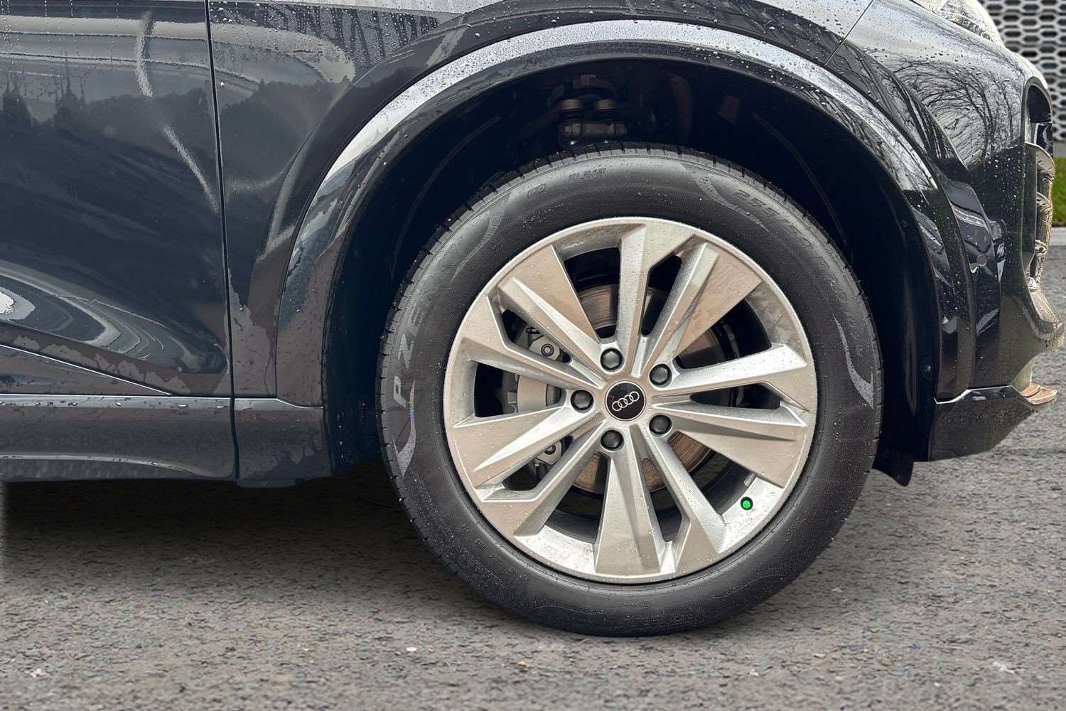 Used Audi Q6 e-tron 2025 for sale - 76692158: Photo 5