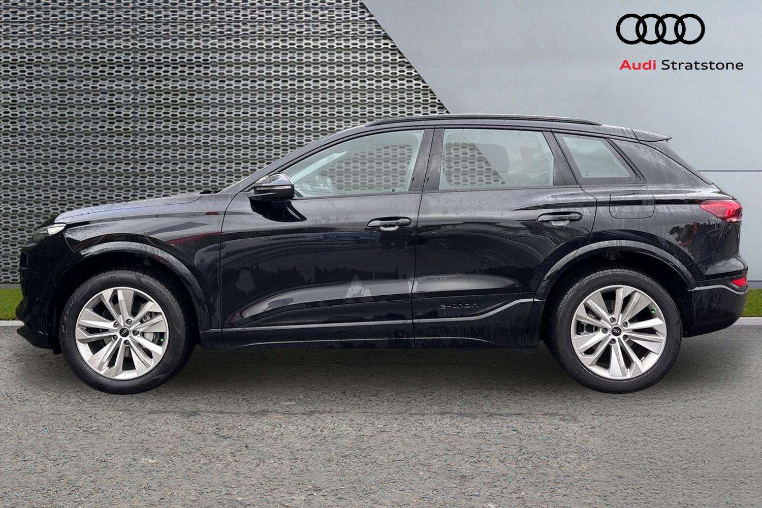 Used Audi Q6 e-tron 2025 for sale - 76692158: Photo 8