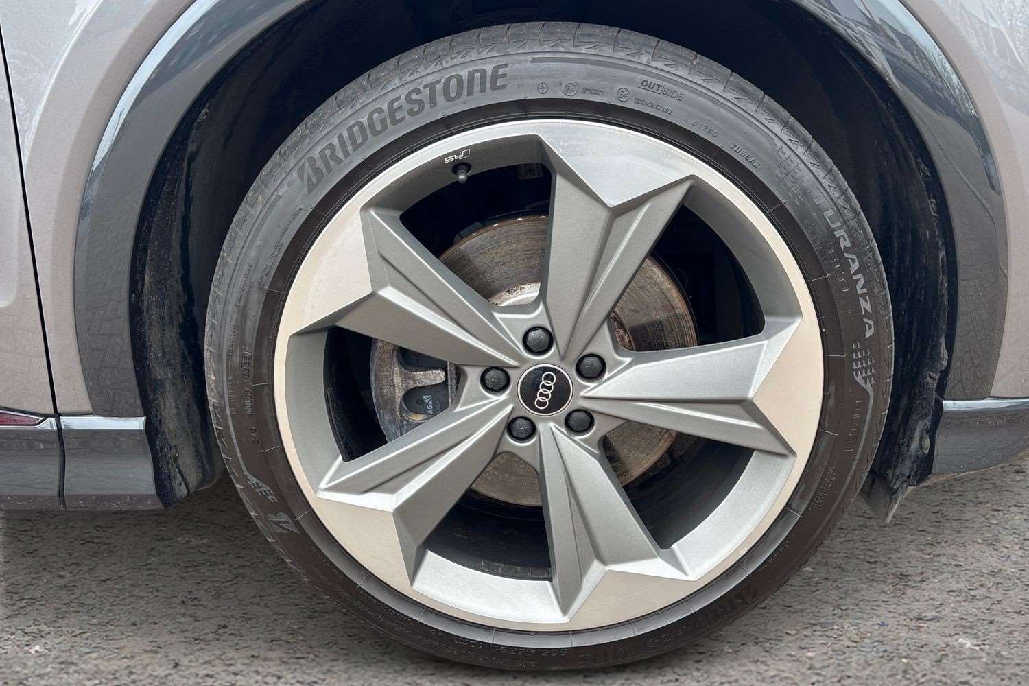 Used Audi Q4 e-tron 2023 for sale - 78129777: Photo 5