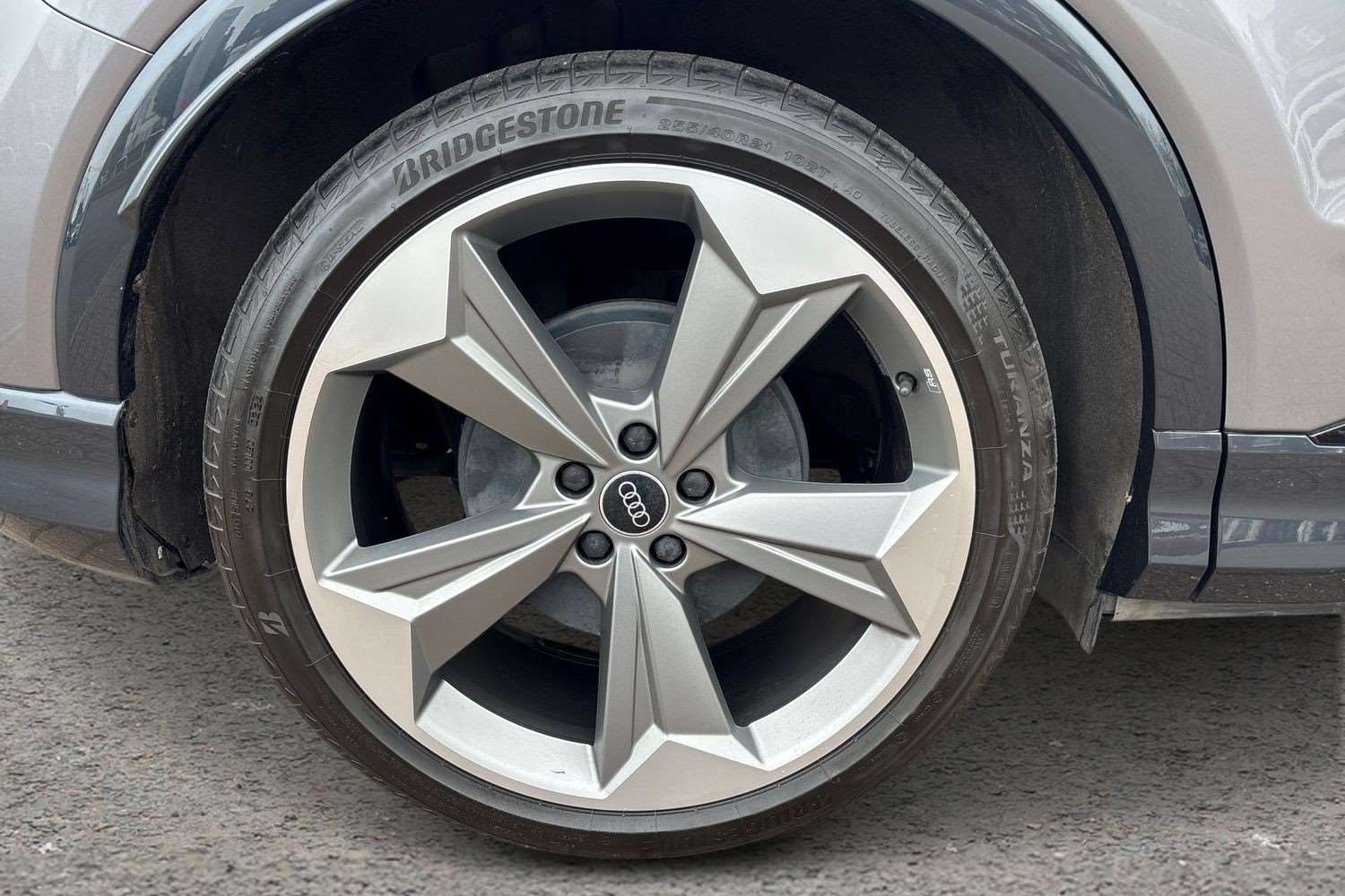 Used Audi Q4 e-tron 2023 for sale - 78129777: Photo 9